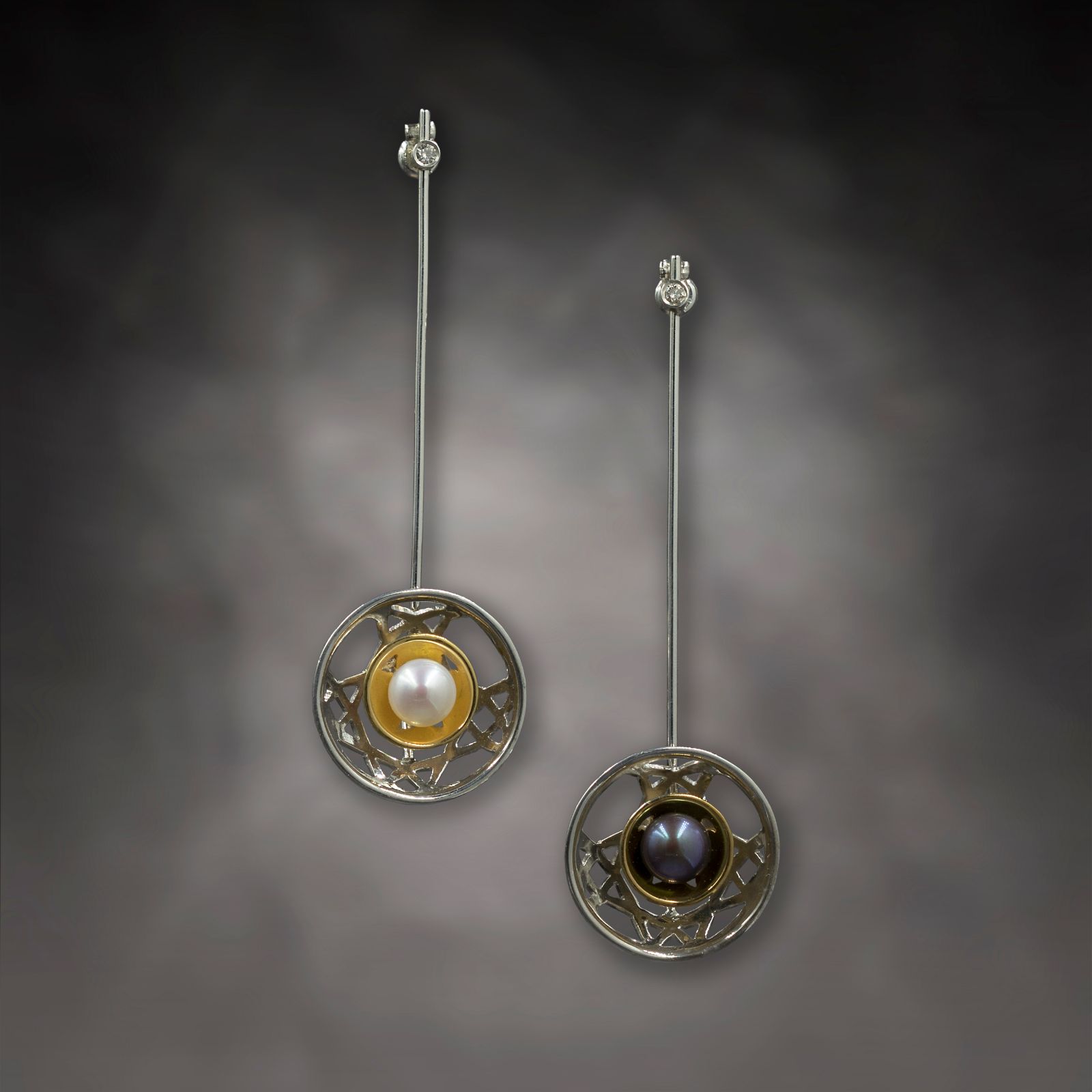 E.AR.19002 Louvre Earrings Round