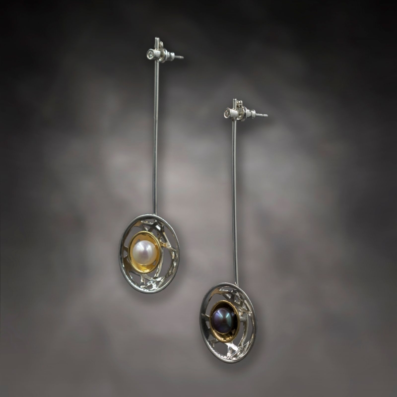E.AR.19002 Louvre Earrings Round 02
