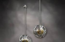 E.AR.19002 Louvre Earrings Round 03
