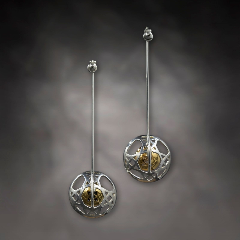 E.AR.19002 Louvre Earrings Round 03