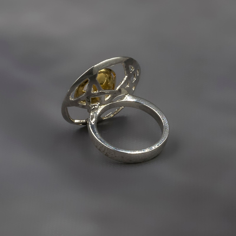 R.AR.19003 Louvre Ring Round White Pearl IMG_3630