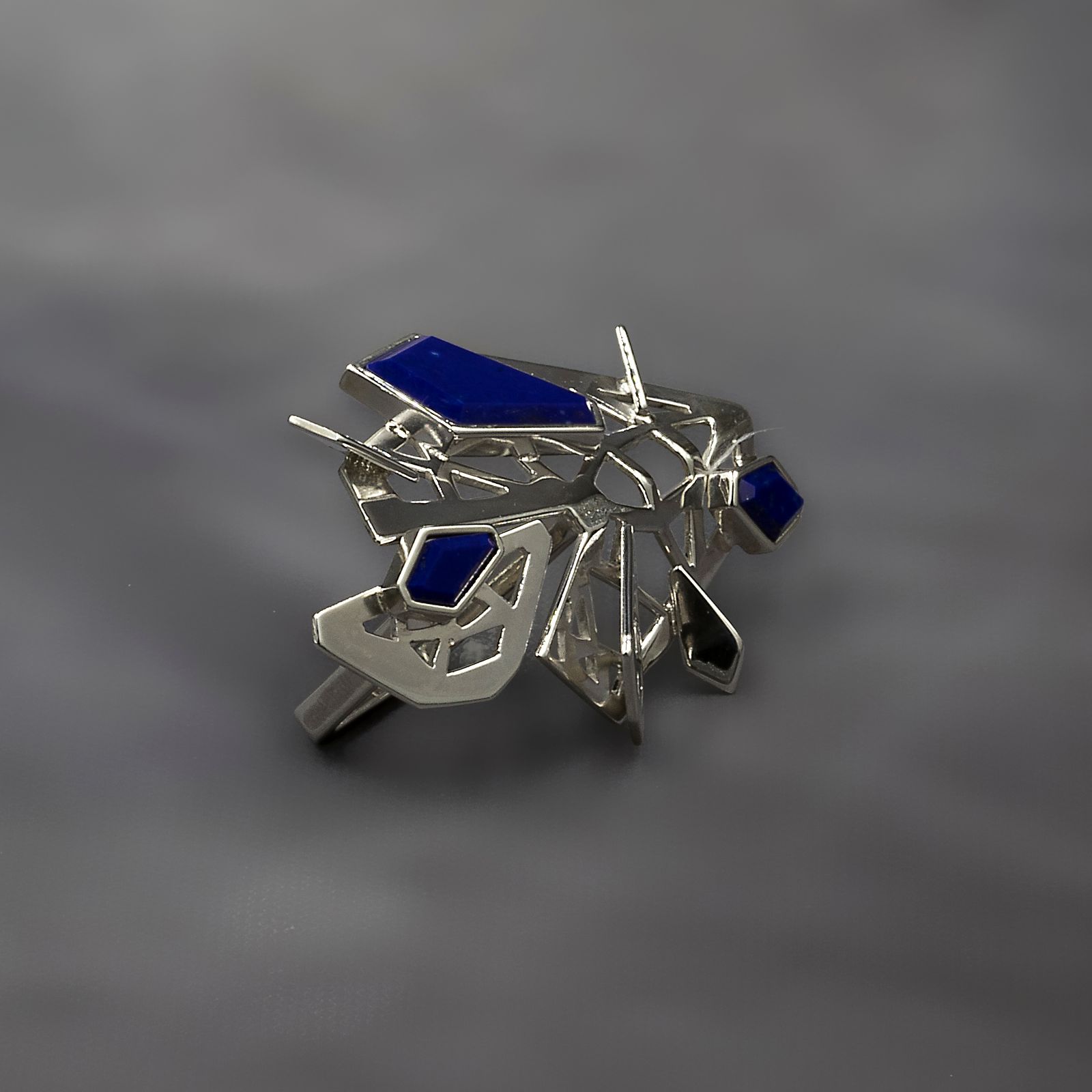 R.AR.19004 Louvre Ring Geometry