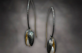 E.WN.19002_Pistachio Earrings Black (1)