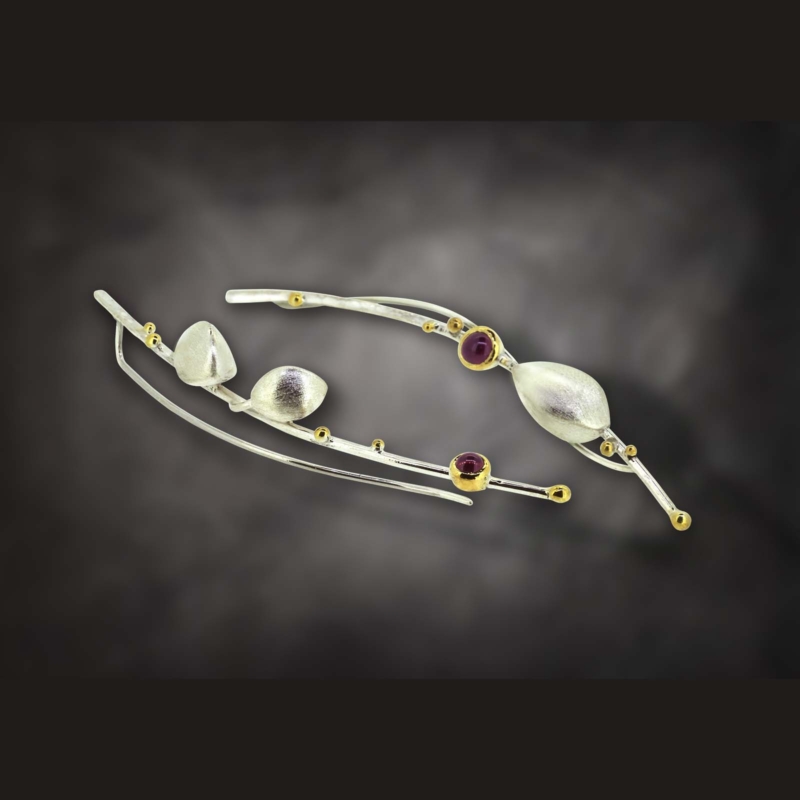 E.WN.19009_Orchids Buds Earrings 01