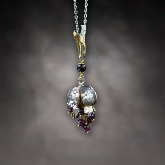 N.WN.19003_Pomegranet Pendant White